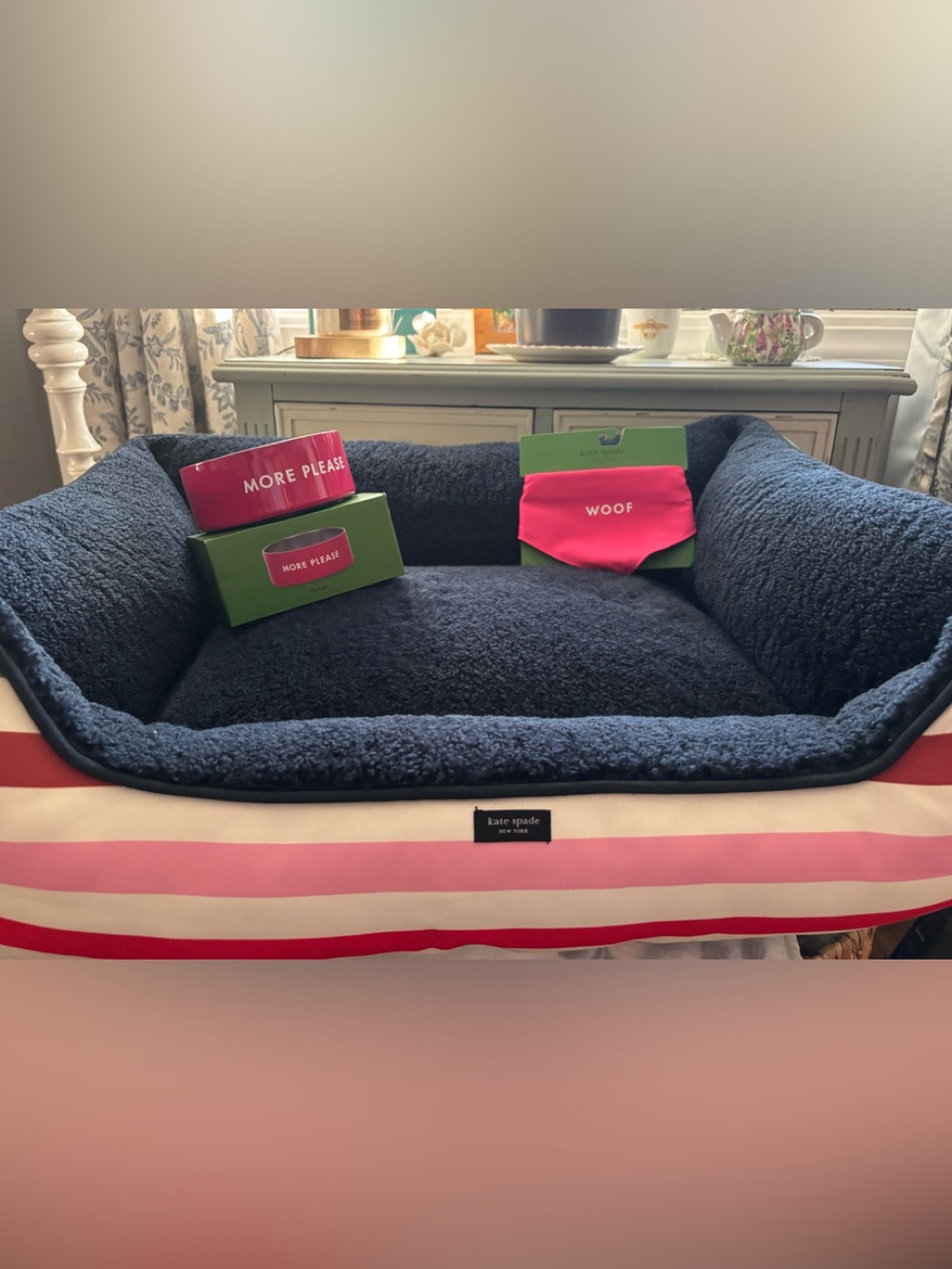 Kate Spade Dog Bed,Bowl,Bandana Set NEW!!♠️🐕🐾🦴🐶